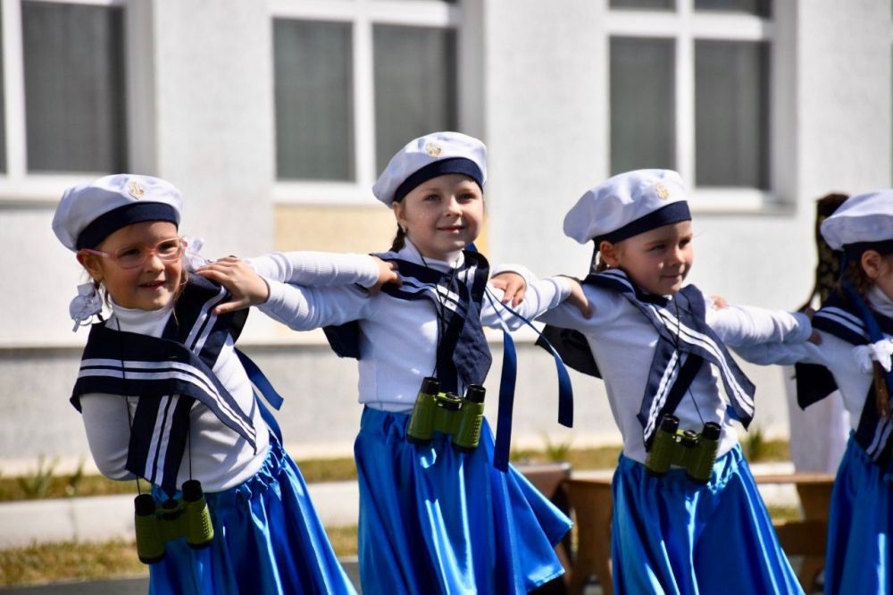 ��� ������. ������ ����� ���������: � ��������������� ��������������� ������ ������ �������� ������ �����������, ����������� 80-����� ������� ������ � ������� ���������