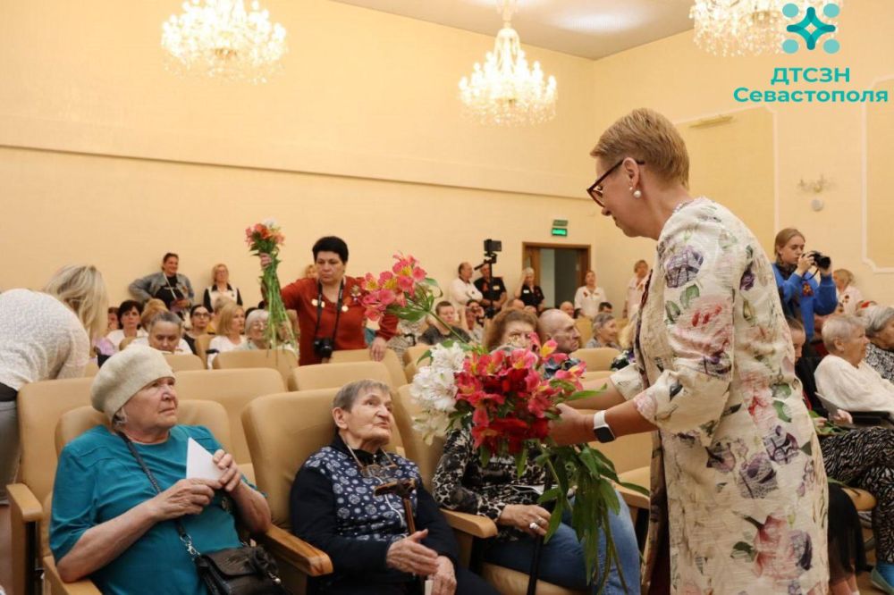 ����������� ������� � 80-����� ������� ������ � ������ ���������������� ����-��������� ��� ����������� � ���������