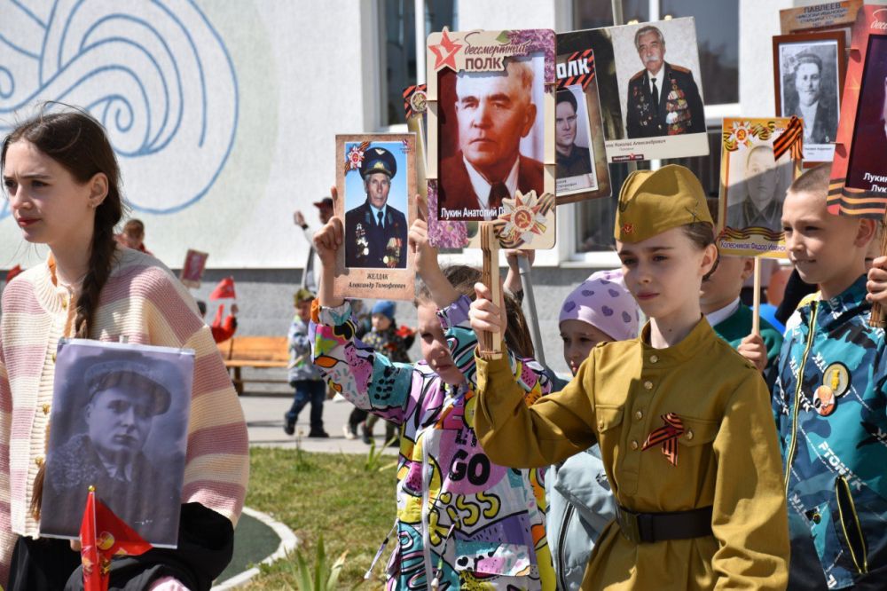 ��� ������. ������ ����� ���������: � ��������������� ��������������� ������ ������ �������� ������ �����������, ����������� 80-����� ������� ������ � ������� ���������