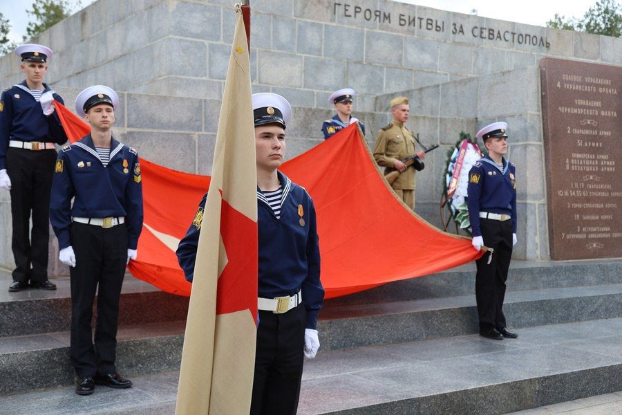 ���� ������ � ���� ���� � �� �����, � ����������� ��� � ����������� ������� ����� 300 �����������