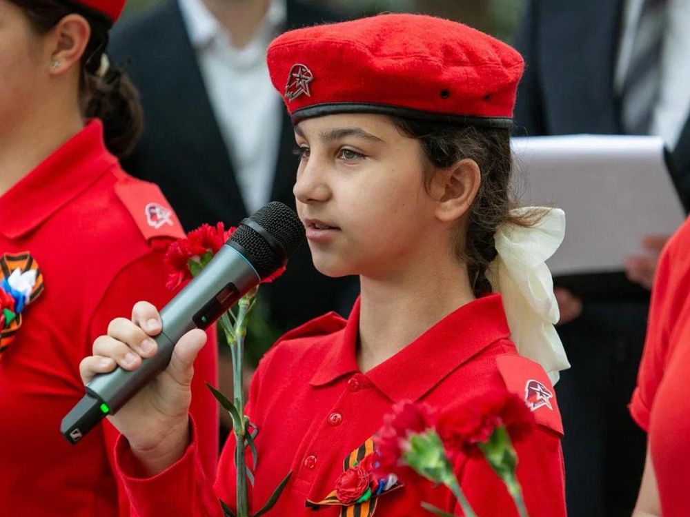 ������� �����: �� ���������� �����-�������������� ������������� ��������� ������ ������-�������, ����������� 80-����� ������ � ������� ������������� �����