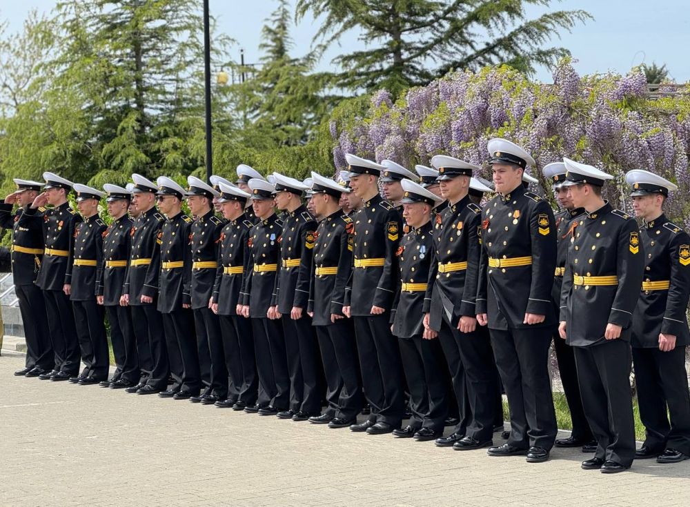 �������� ������: � ����� 80-����� ������ � ������� ������������� ����� � 81-� ��������� ������������ ������-����� �� �������-���������� ����������� ������ ������������ ���������� ������ � ������� �������� � ����� ������...