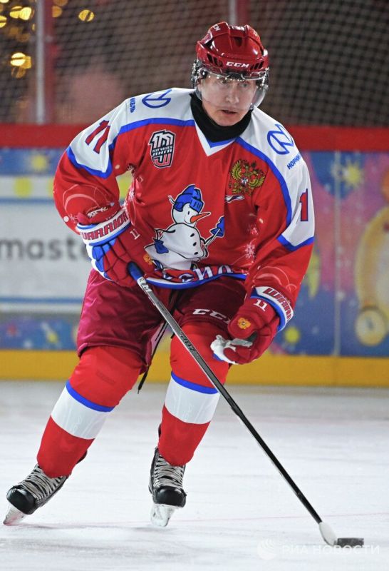 ������ ����������� ������ � �������� ���������� ������ ���������� ����� 25 ��� �����, 7 ��� 2000-��