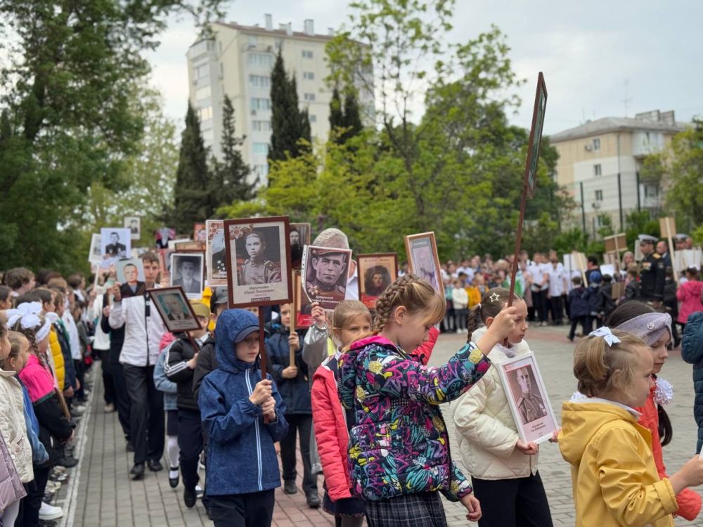 ����� ������: ������� � ����� � 32 ����� ����������� �������-�������� ������� ���������� �������� ���������� ������������� ��������� �������� ������������ ����� � ����� ������� ������������ �������, ���������� ����� 1995...