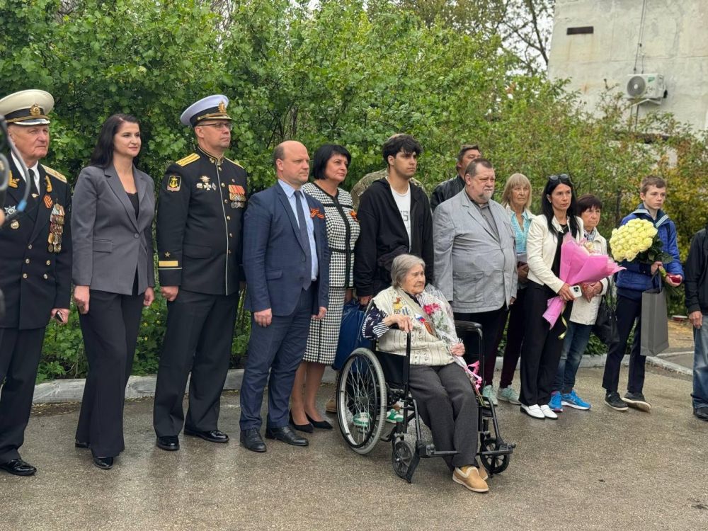 ������� �����: � ���������� 80-� ��������� ������ � ������� ������������� ����� ������������� ����������� ��������� � ������������ ������ ���������� ��������� ������������ ������ ��� ����� ���������