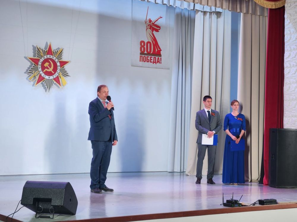 ��������� �������: � ��������������� ������������� ������ ������ �����������, ����������� 80-����� ������� ������ � 81-� ��������� ������������ ����������� �� �������-���������� �����������