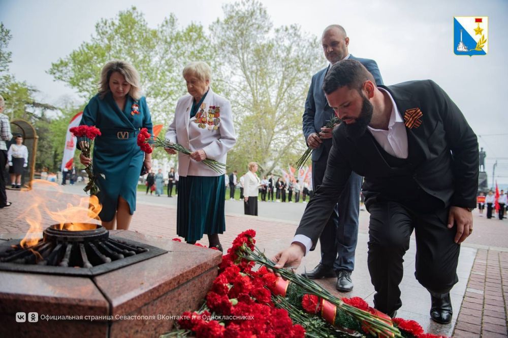 ������������ ��� � 80-����� ������ ������ � ������������ �����