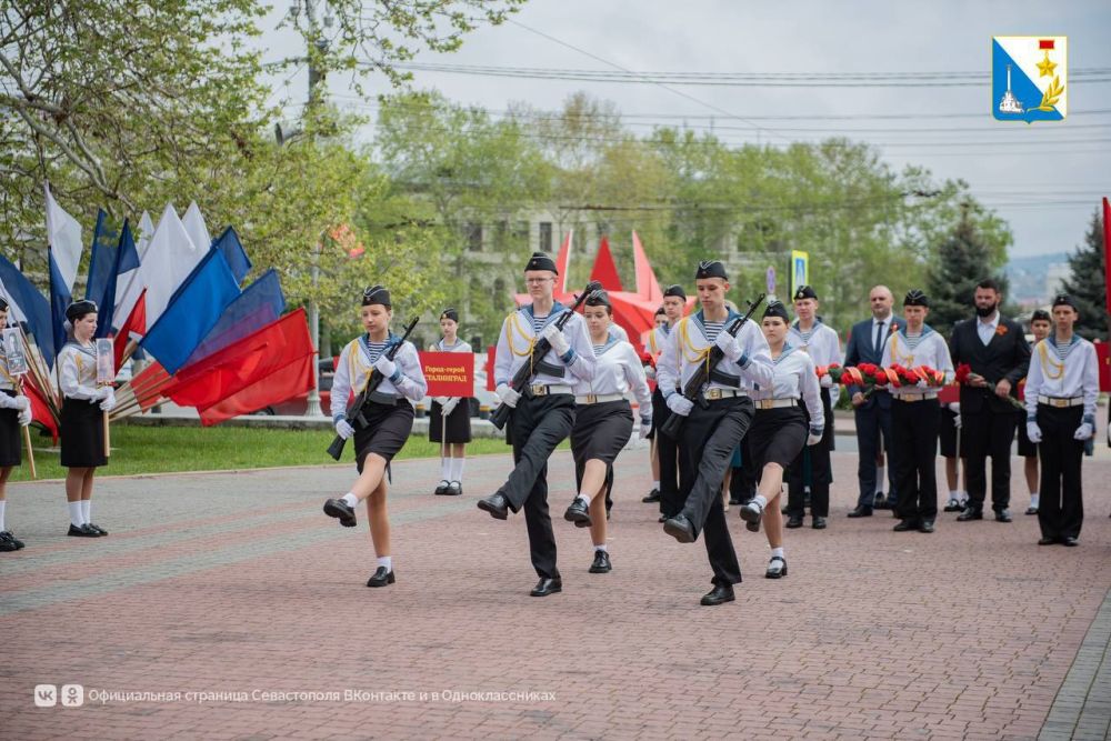 ������������ ��� � 80-����� ������ ������ � ������������ �����