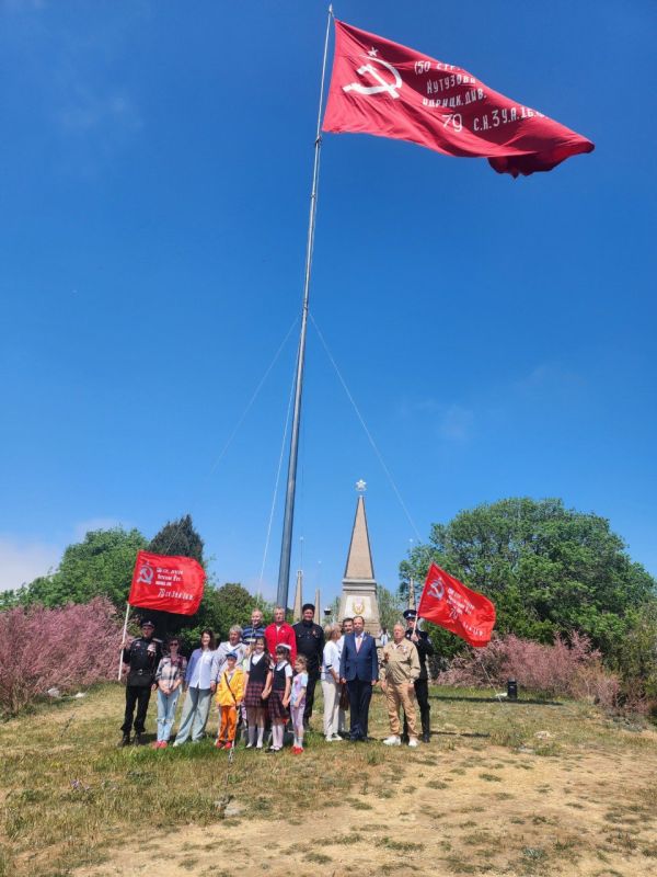 ��������� �������: 8 ��� 1944 ���� �������� ������� ����������� ���� ����������� �� ���������� ����������