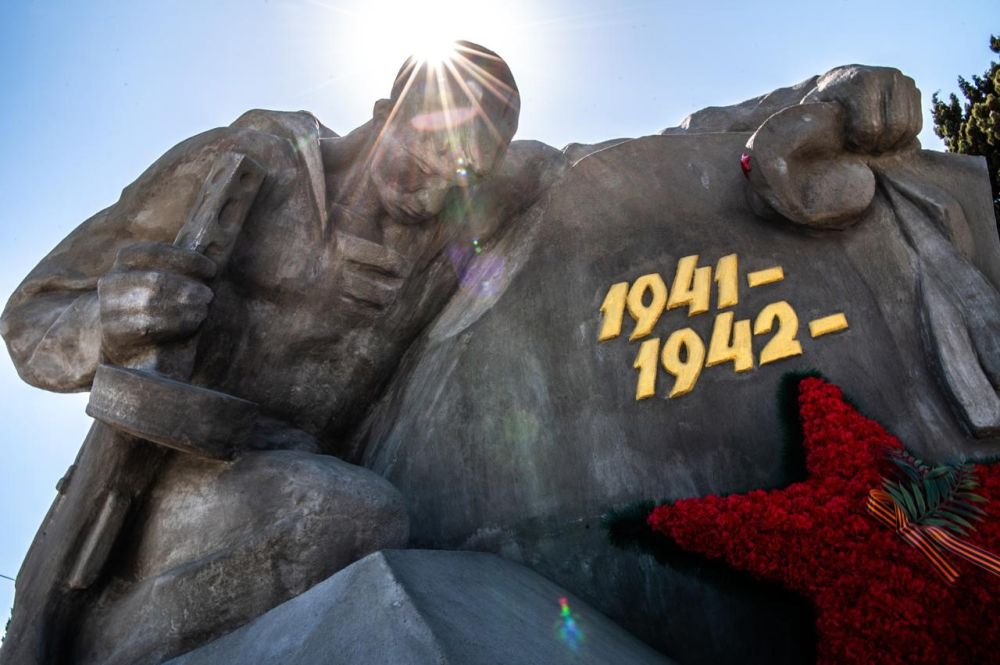 ������� �����: �������� �� ���������� ��������� �������� � ������ �� ������� ������� �������� ����������� � ����������� � ������ �������� �����������, ������������ � 80-����� ������ � ������� ������������� �����