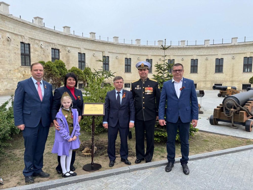 ������� �����: �� ���������� �������-������������ ��������� �������� ��������������� �������� ����������������� �������� ���������� ������������� �����������, ����������� 80-� ��������� ������ � ������� ������������� ����� �...