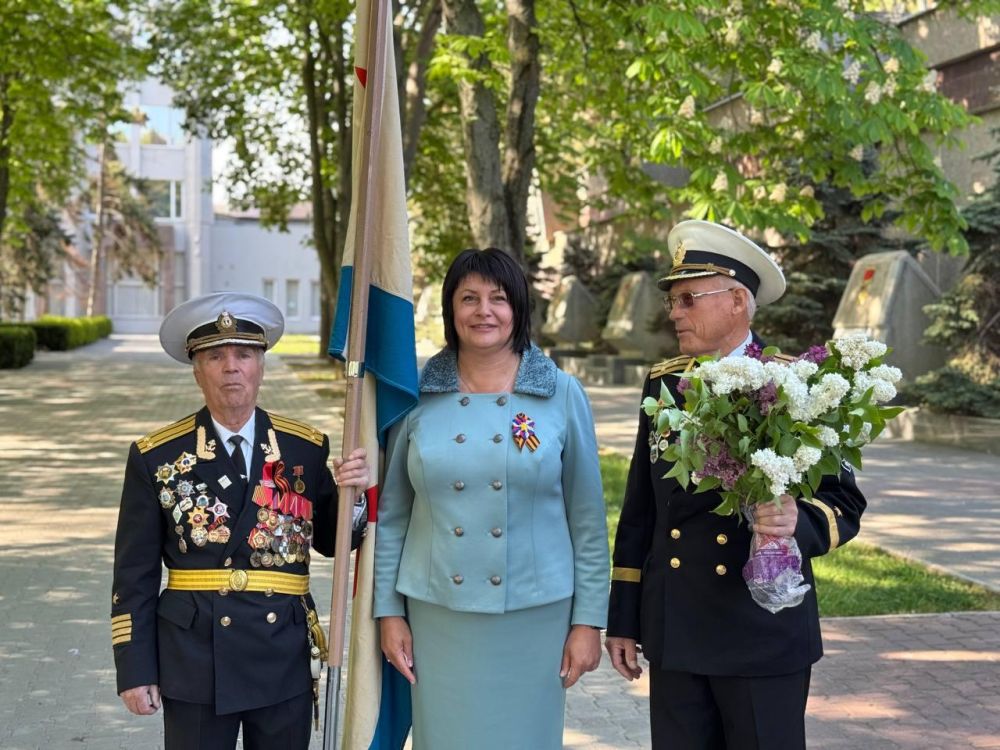 ������� �����: � ���� ������� ������ � � 81-������ ������������ ����������� �� �������-���������� �����������!