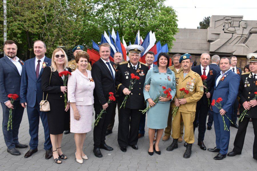 ������� �����: ����������� ��������� 80-����� ������� ������ � 81-� ��������� ������ ������������ �� �������-���������� �����������