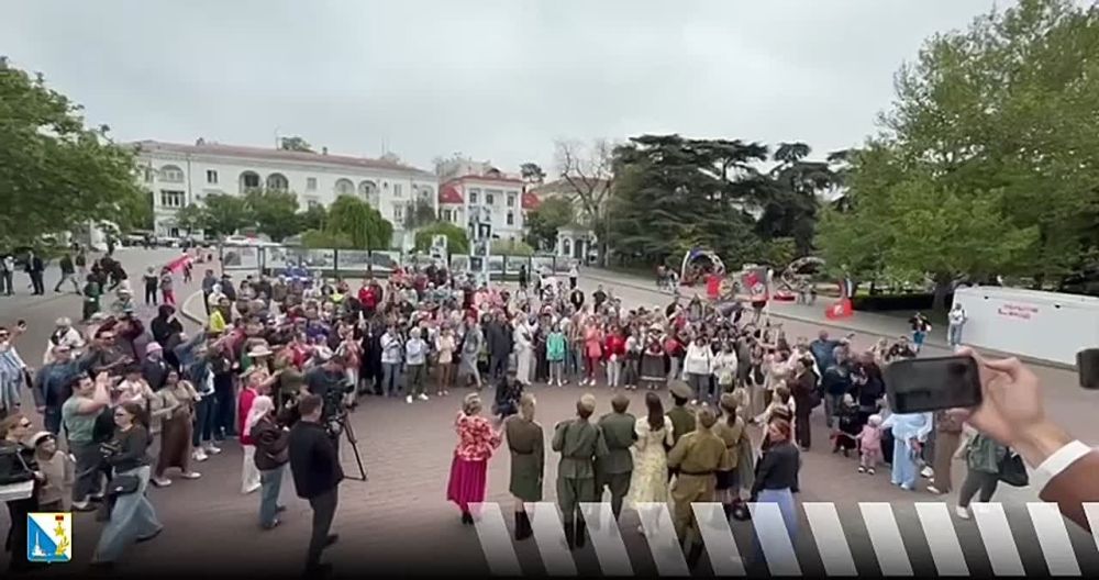 ����� �� ������ ������ ������: ������������� ������ � ��������� ������ ��. �.�. ������������ ���� ����������