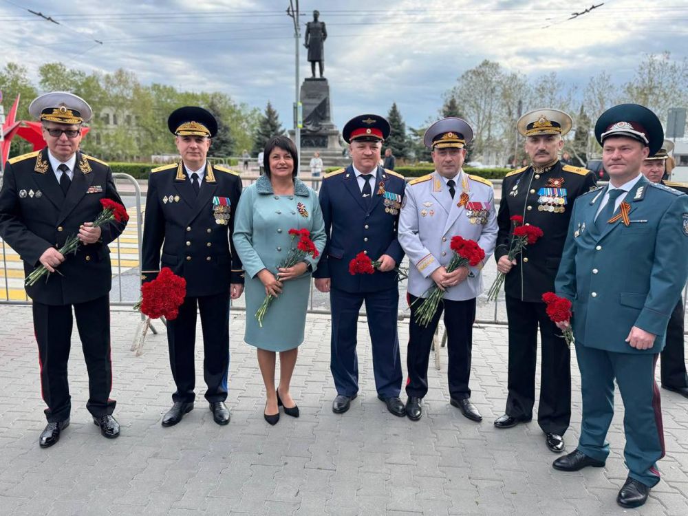 ������� �����: � ���� ������� ������ � � 81-������ ������������ ����������� �� �������-���������� �����������!