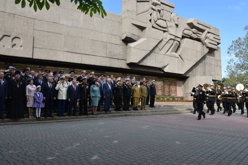 ��������� ���������: ����������� ��������� 80-� ��������� ������ � ������� ������������� ����� 1941-1945 ����� � 81-� ��������� ������������ ����������� �� �������-���������� �����������