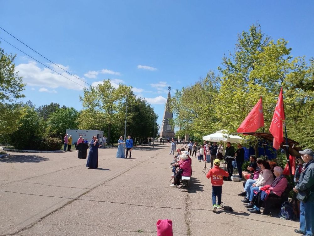 ��������� �������: ������� ���-������ ���z��� � ����� 80-����� ������� ������ �������� ������� �������� ������� ���������� �������