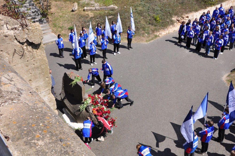 � ����������� ������� ����� �������������� ����� ������� ������ ��λ