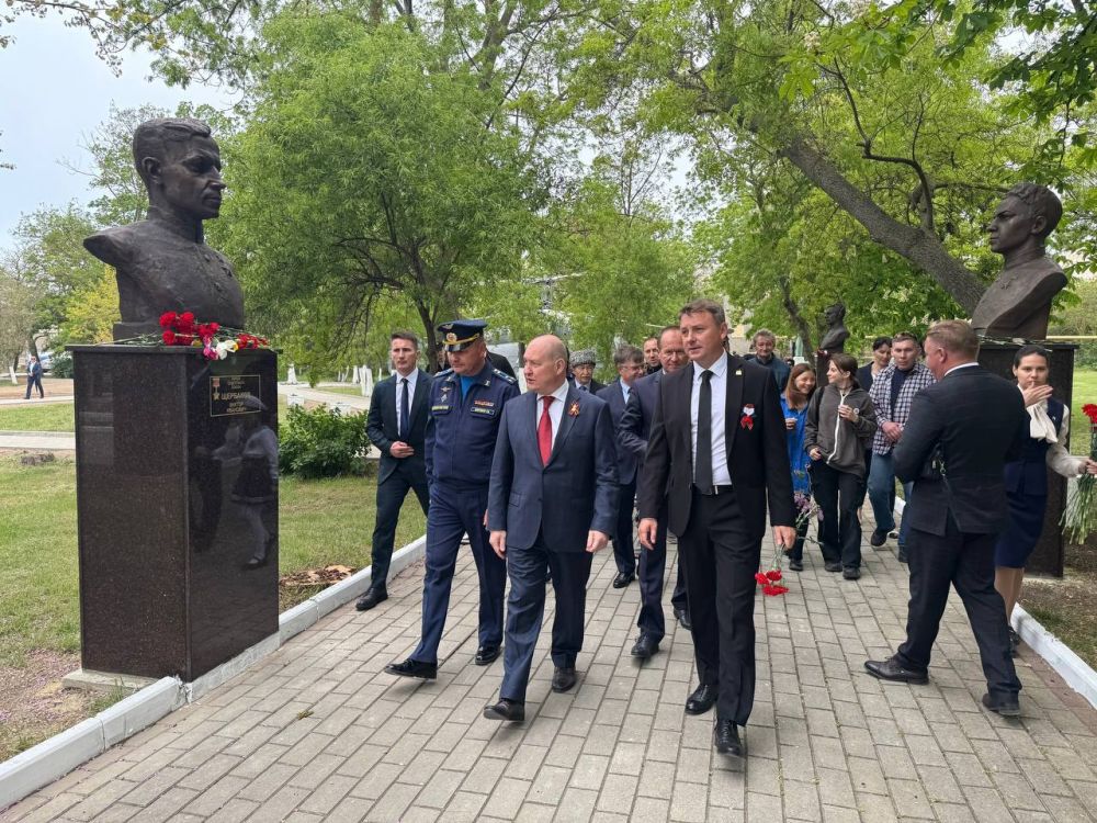 �������� ����� ������. 9 ��� 2025 ���� � ���� 80-����� ������� ������ - ������������ ������ ����������� - �������� �������������� ����������� � �. ���� ���������� ������������ �������� ������������� ���������...