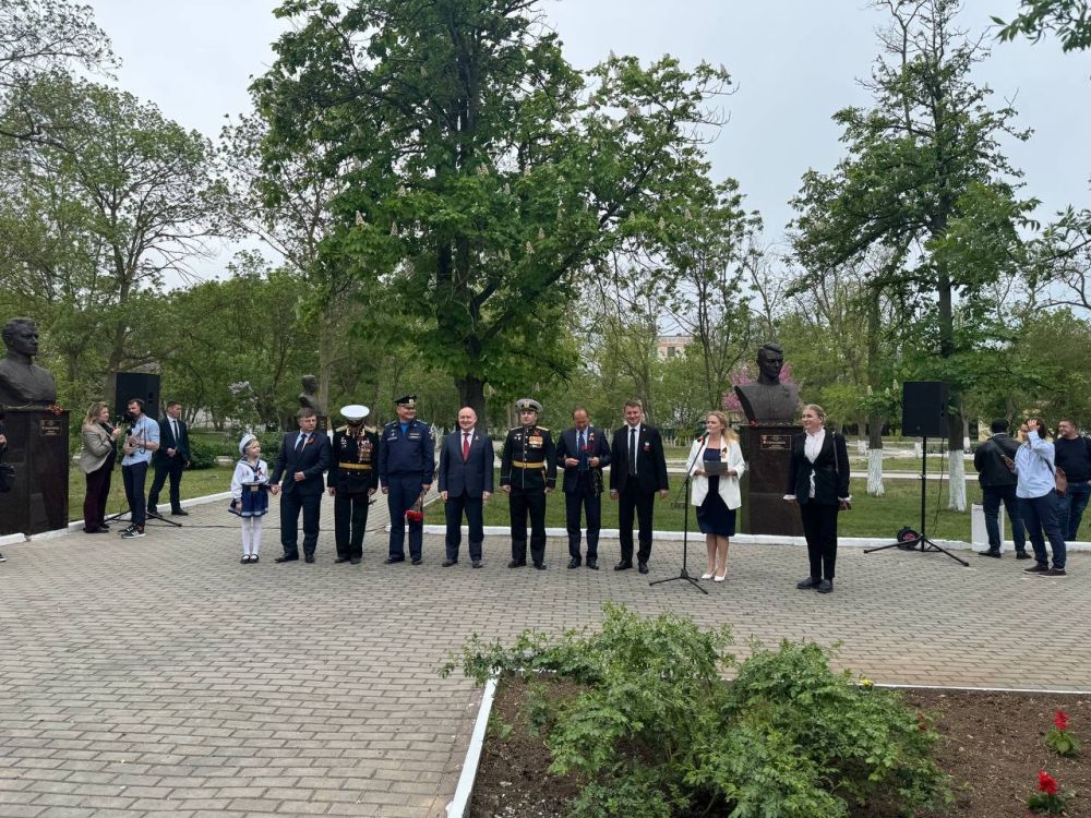 �������� ����� ������. 9 ��� 2025 ���� � ���� 80-����� ������� ������ - ������������ ������ ����������� - �������� �������������� ����������� � �. ���� ���������� ������������ �������� ������������� ���������...