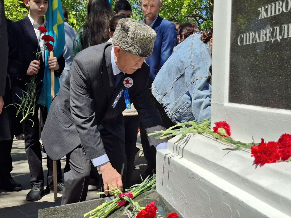 ������ ����� ���������� ������� ����� ������� � �����������