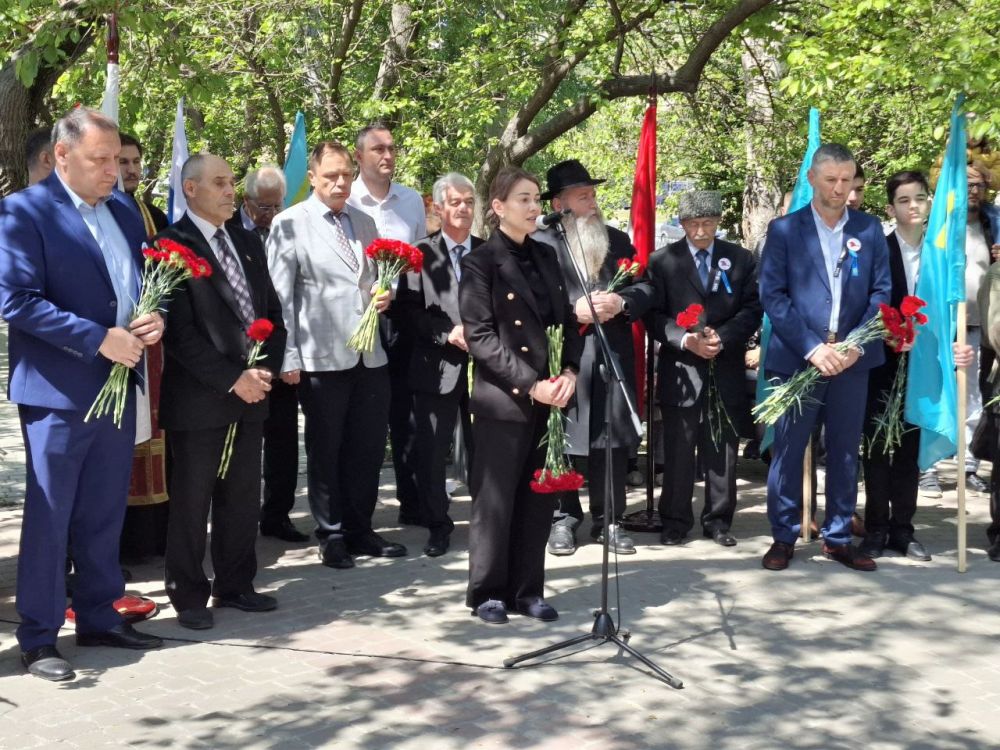 ������ ����� ���������� ������� ����� ������� � �����������