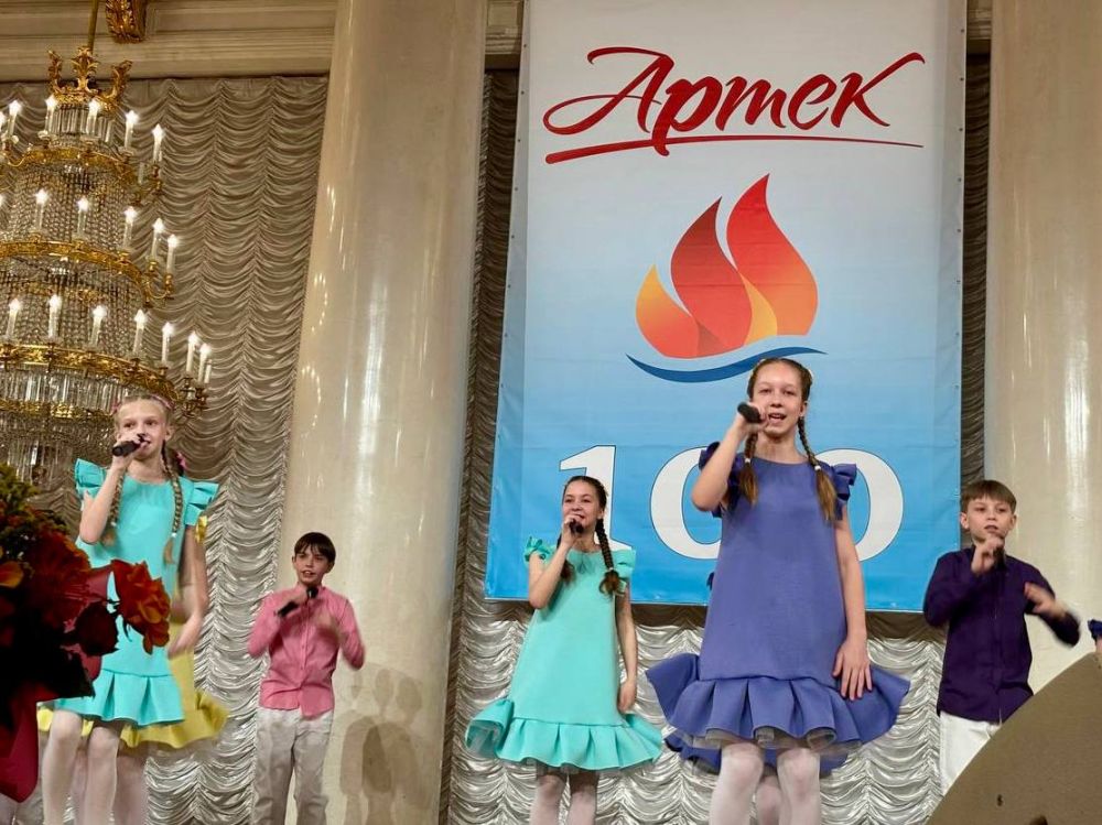 ��������� ���������: ����� � �������� ���� ���� ������ ��������� ��������, ����������� 100-����� �������������� �������� ������ ������