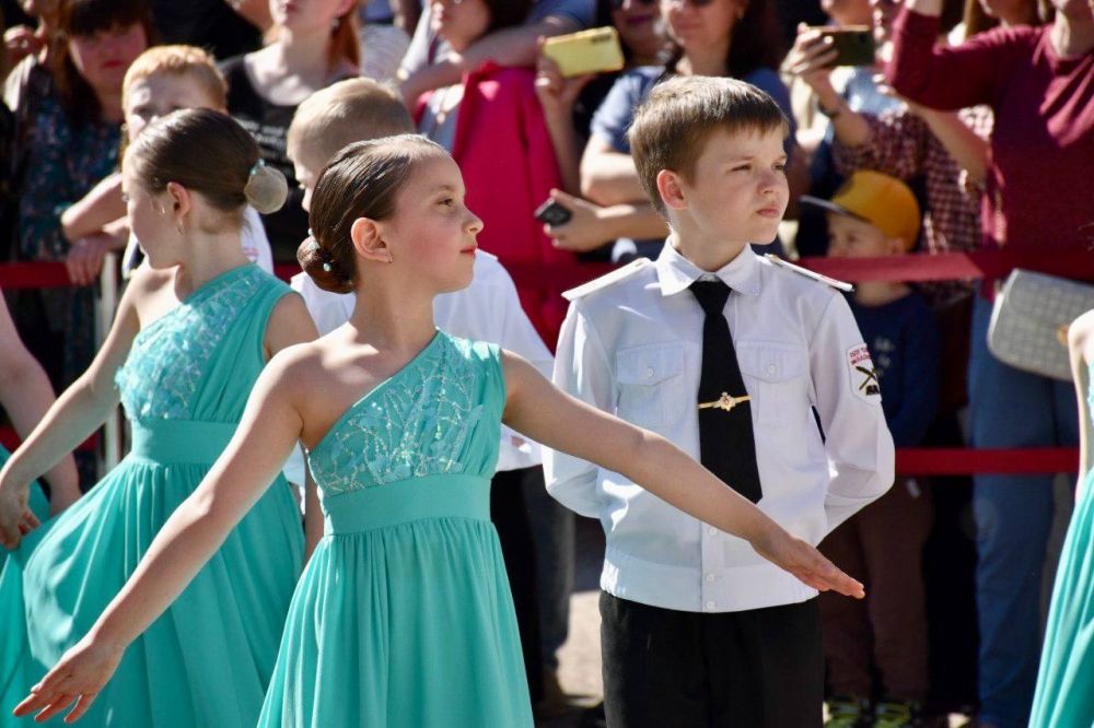 ����� ���, �������� ���. ������ � ����� �����