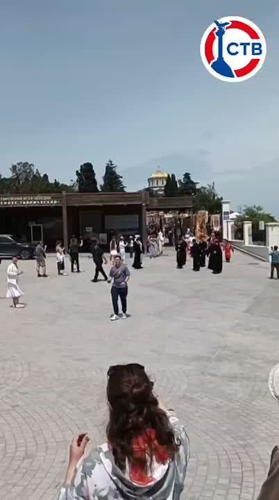     ,      