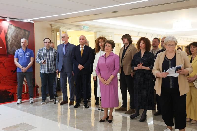 ��������� ���������: ������� � ������ ��������� ������� ������� � �������� �������� �������� ����� ������� ������. ������ ����� ������.