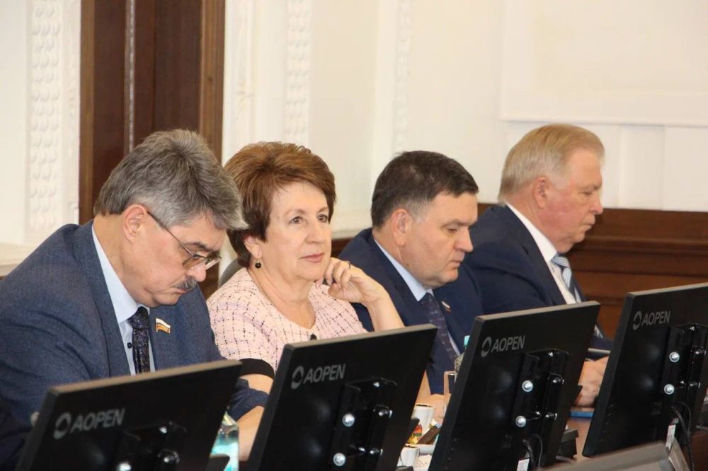 ��������� ���������: �������� ������� ������� � ��������� �������� �� ����������� ���������������� �� � ����� ���������������� �������� (�������) � �������������� ��������. ����������� ������ �� �������� �������������