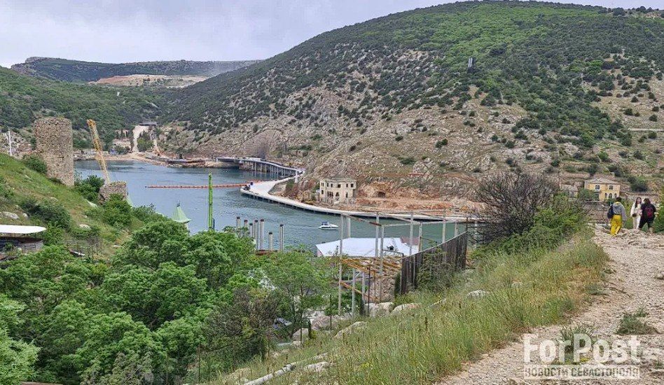 Пройтись по Таврической набережной можно будет только ближе к осени