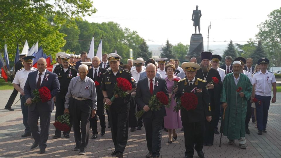              1941-1942 