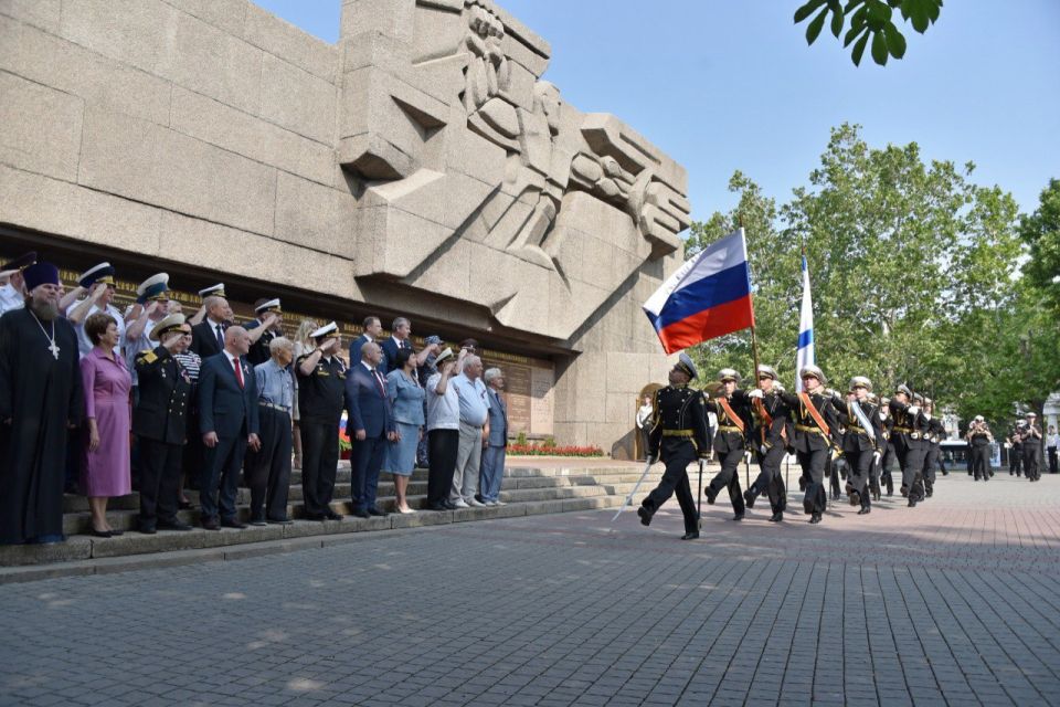 ��������� �������: � ���� ������, ������� ���� ������� � ��������� ������� ����� �������, �� ��������� ����� � ����� � ������� ���� � ��������� ����������� ������� ����������� 1941-1942 �����