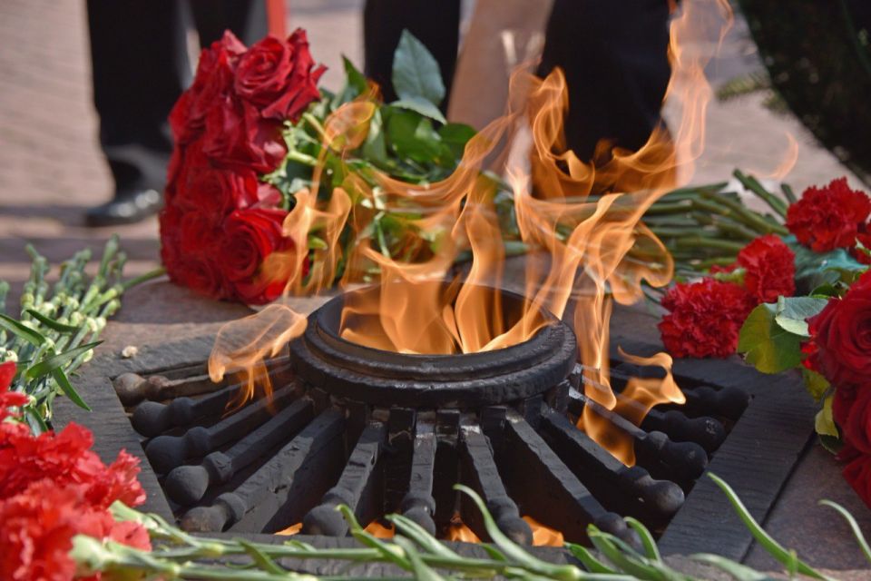 ��������� �������: � ���� ������, ������� ���� ������� � ��������� ������� ����� �������, �� ��������� ����� � ����� � ������� ���� � ��������� ����������� ������� ����������� 1941-1942 �����