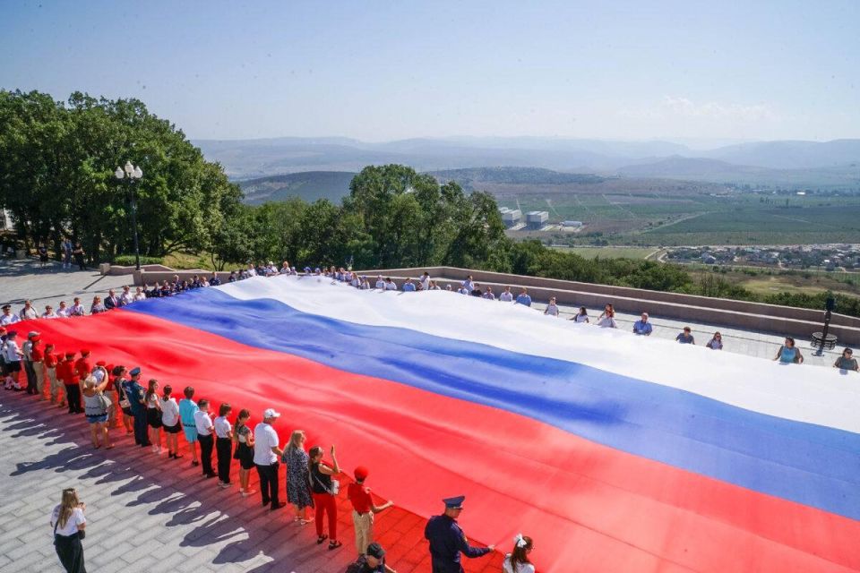 �������, 12 ���� �� �������� ������ ��������������� �������� � ���� ������