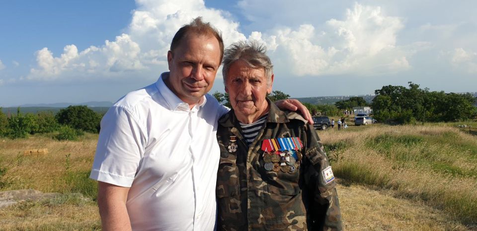 Александр Кулагин: 13 июня. В историю Севастополя эта дата вписана, как День памяти героев 365-й зенитной батареи Александр Кулагин: 13 июня. В историю Севастополя эта дата вписана, как День памяти героев 365-й зенитной батареи