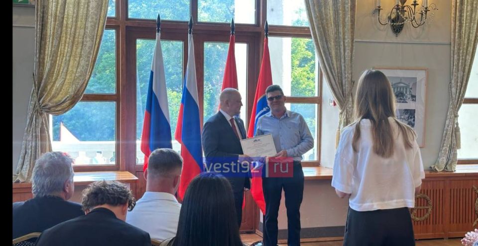 � ������ ����� ������������ �������� ��������� �������� ������