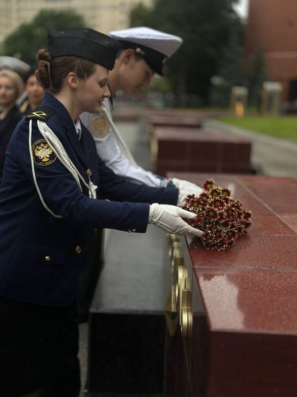 � ������ ��������� ����� � ������ ������������ ������� � � ���������� ����� � ������ ������-����� �����������