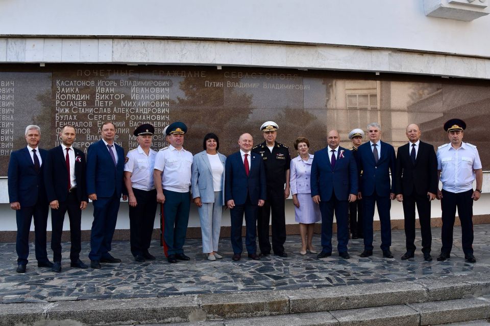 �������� ������: ������� � ���� ������ ����������� ������ ������� � �������� �������������� �������: ��� ��������� ������������� ������, ���������� ���������� ��������� � ������ ���������� ������������������, ���� ��������...