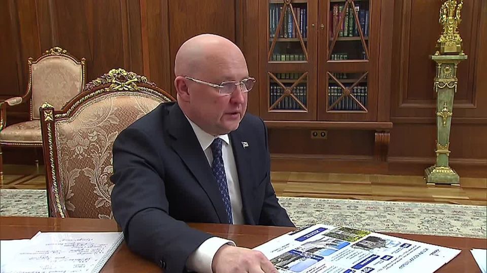 Платон Беседин: Читаю и радуюсь. Наконец-то в Севастополе нет никаких проблем