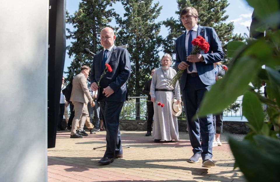 ������� ����������� 100 ���!