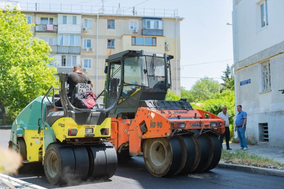 Михаил Развожаев: Продолжаем ремонт дорог в Севастополе