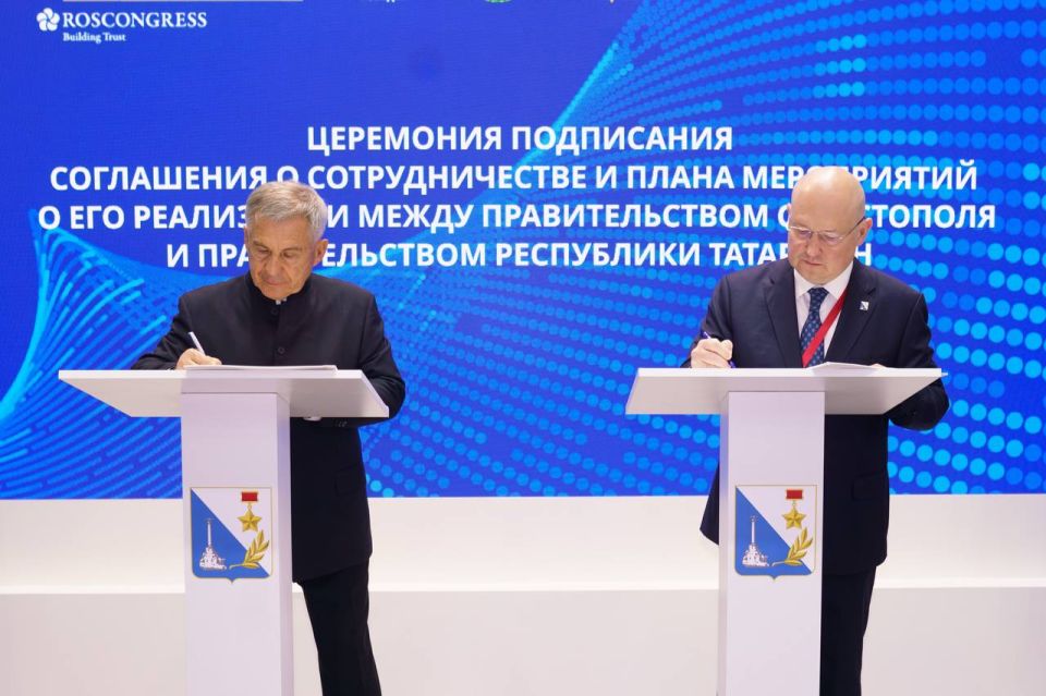 Михаил Развожаев: Работаю на Петербургском экономическом форуме