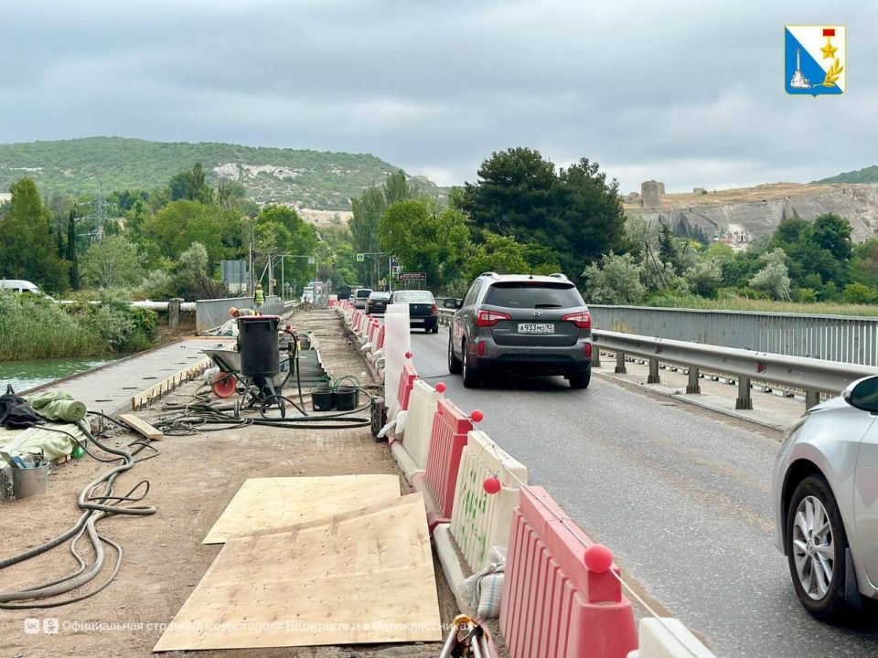 В Инкермане ограничили проезд большегрузов через мост