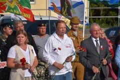 Александр Кулагин: За последние два дня участники автопробега &quot;Дорогами Победы -2025&quot; преодолели более 1000 км. Побывали в Городах Воинской славы Елец и Орёл, прибыли в Город-Герой Смоленск, где встретились с...