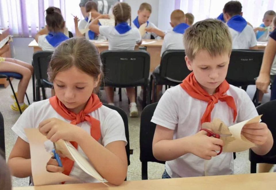 ���� ����� � ����������� �������� 14 ����������� ������� �������� ����������, ������� �������� 1018 �����