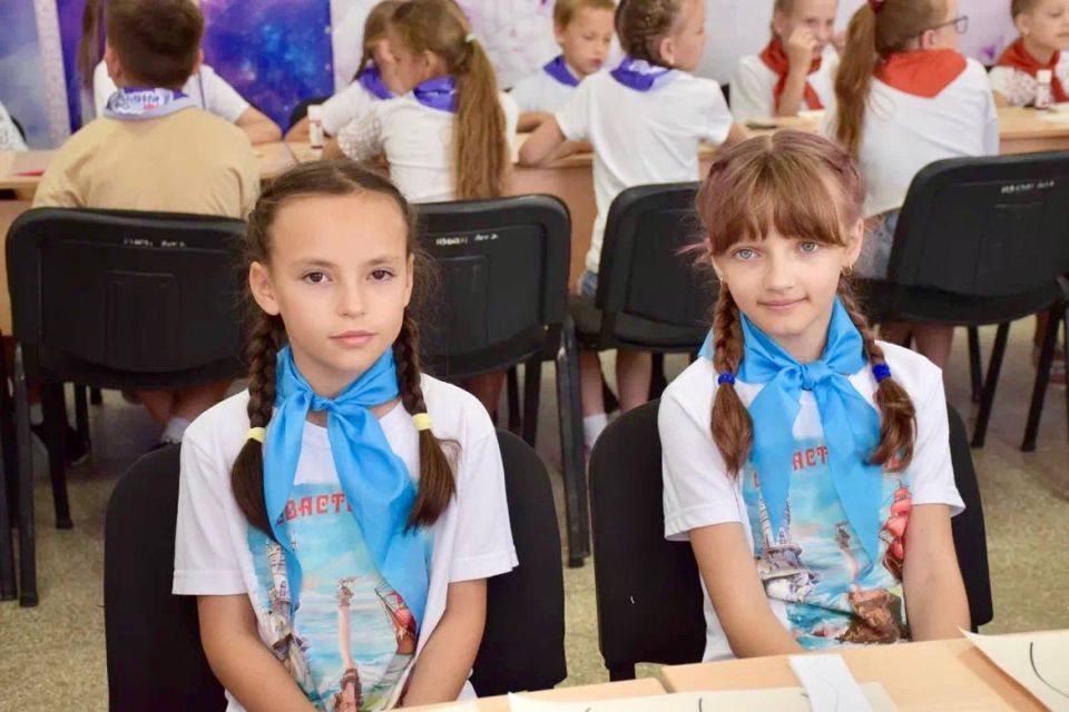 ���� ����� � ����������� �������� 14 ����������� ������� �������� ����������, ������� �������� 1018 �����