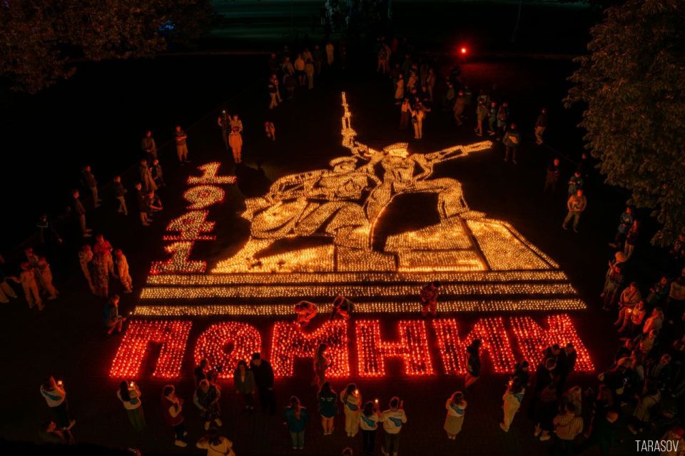 Никита Васильев: Сегодня была война.... 22 июня 1941 года Севастополь первым встретил врага В 2.35 обнаружены множественные звуки моторов неустановленных самолетов, которые приближались со стороны Фиолента и Тарханкута В...