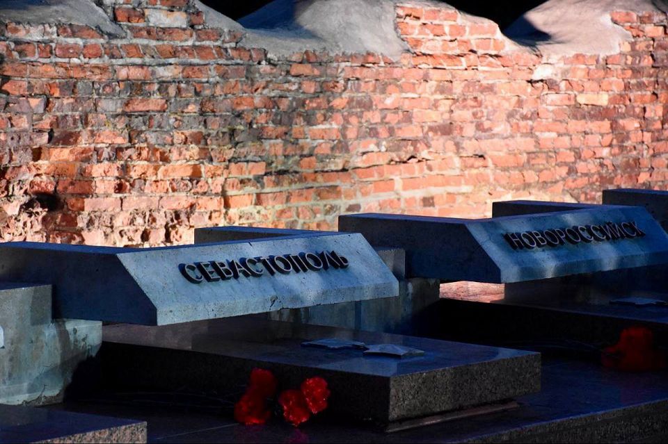 �������� ������: ������ ������� � �������� ������������, ������� ������ � ��������� �������� � ������� ��������, ��������� � ������ ����� �������� ����� � ������� ������������